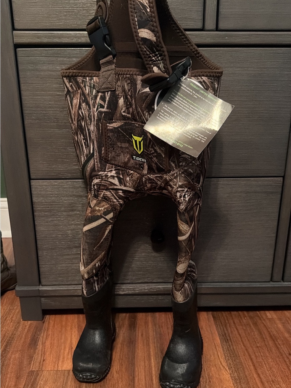 Tidewe Kids Camo Chest Waders in Brown